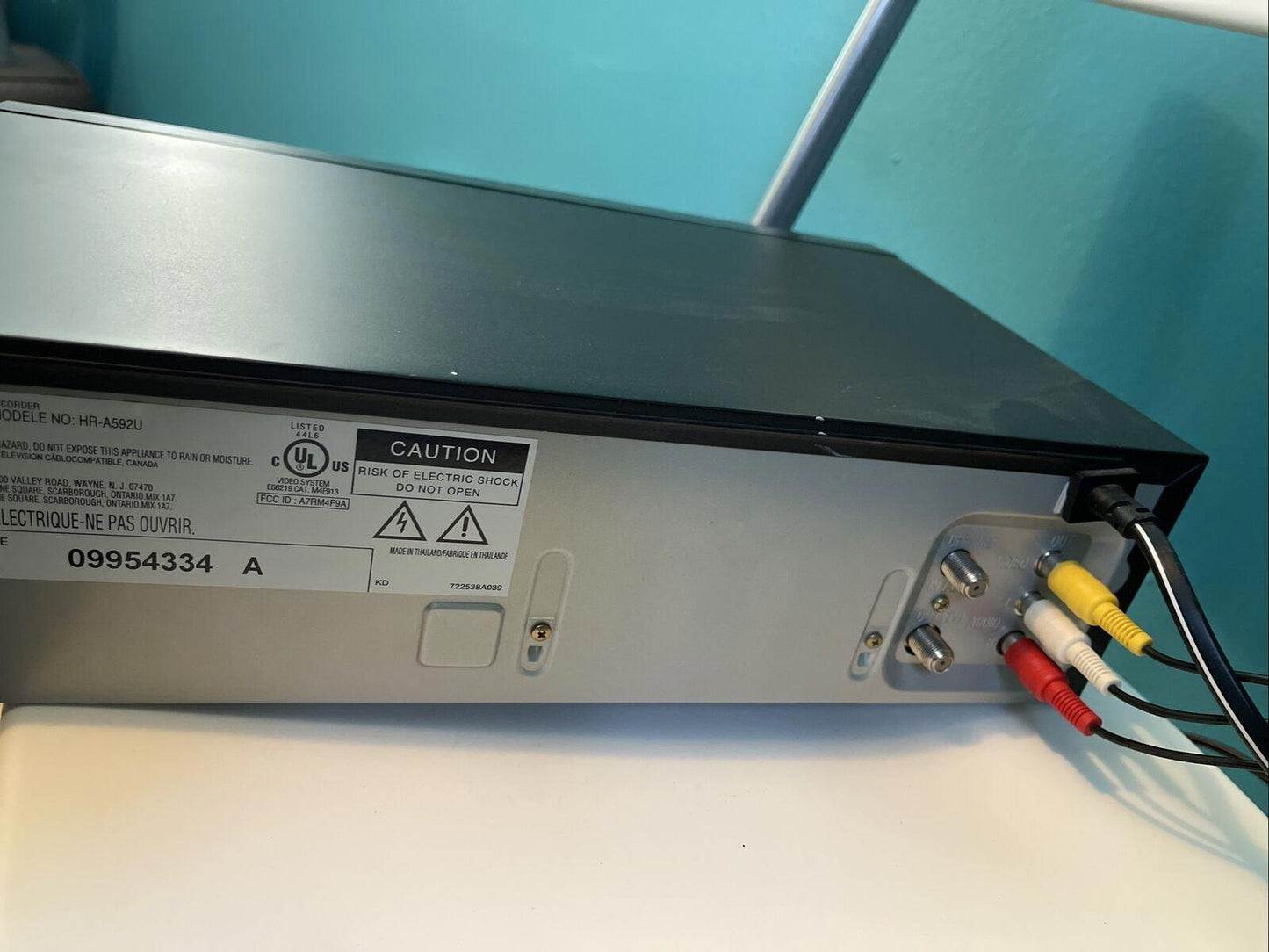 JVC HR-A592U Hi-Fi 4 Head Video Cassette Recorder VHS No Remote Tested