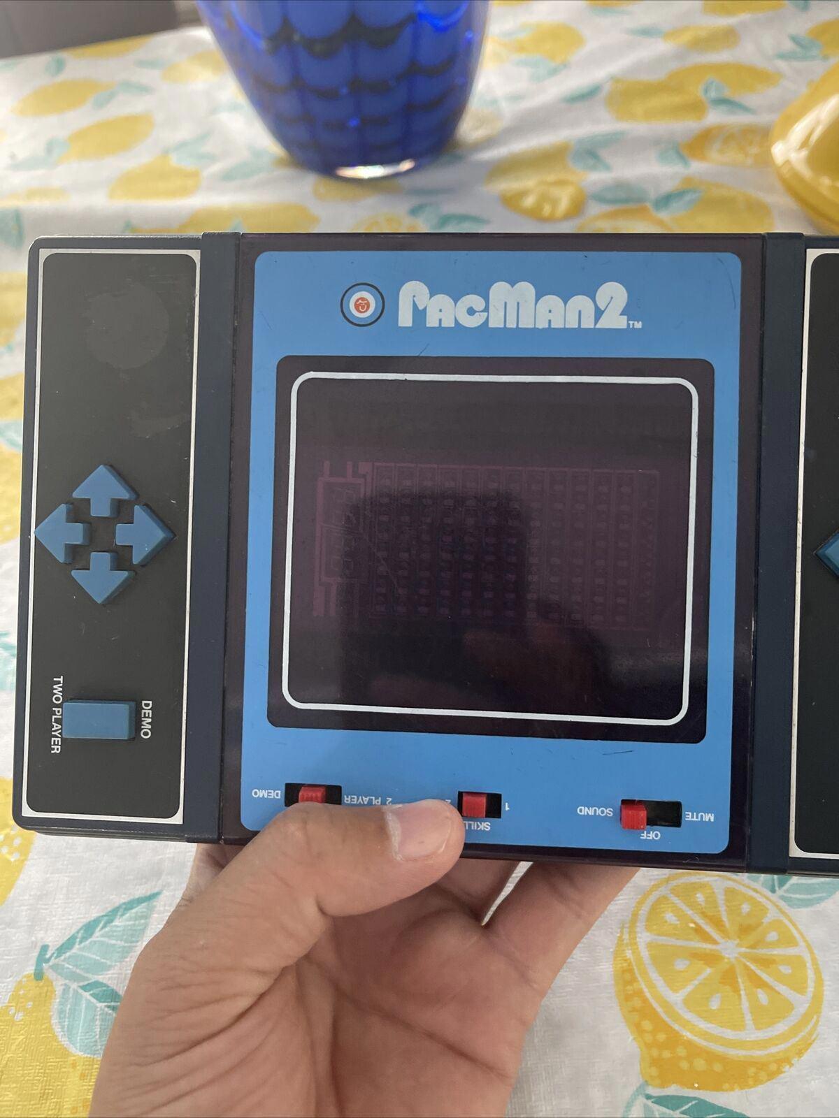 Entex 1981 PacMan 2 Handheld Vintage Video Game Original Works Electronic (19)