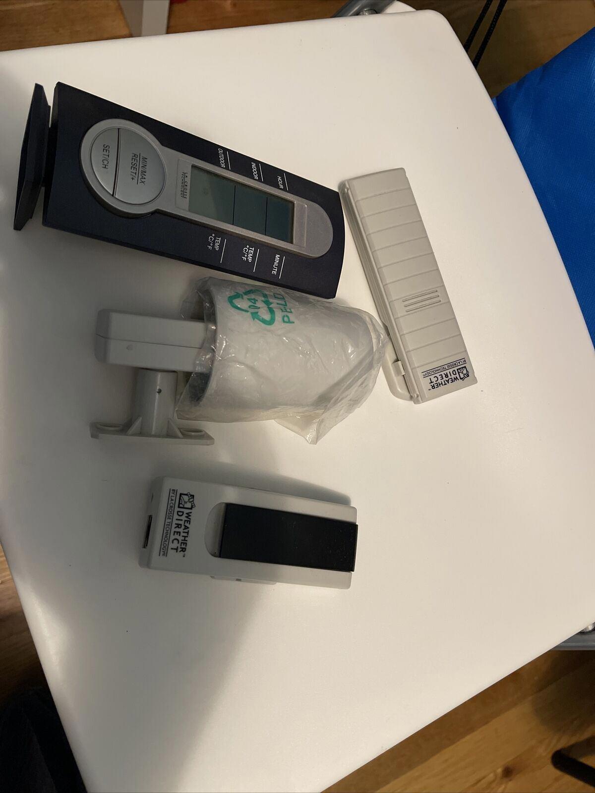 La Crosse Accesories. (16)