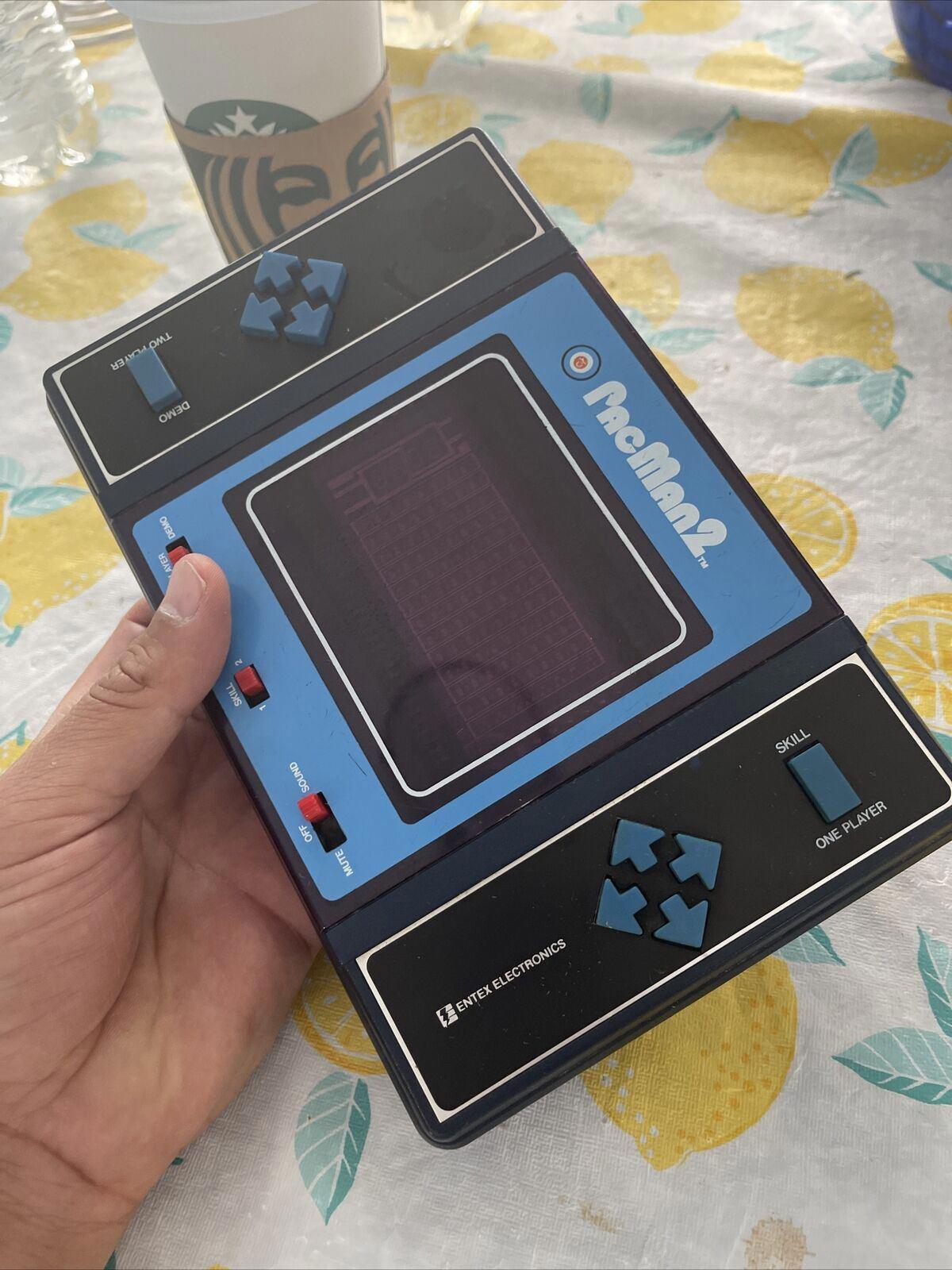 Entex 1981 PacMan 2 Handheld Vintage Video Game Original Works Electronic (19)