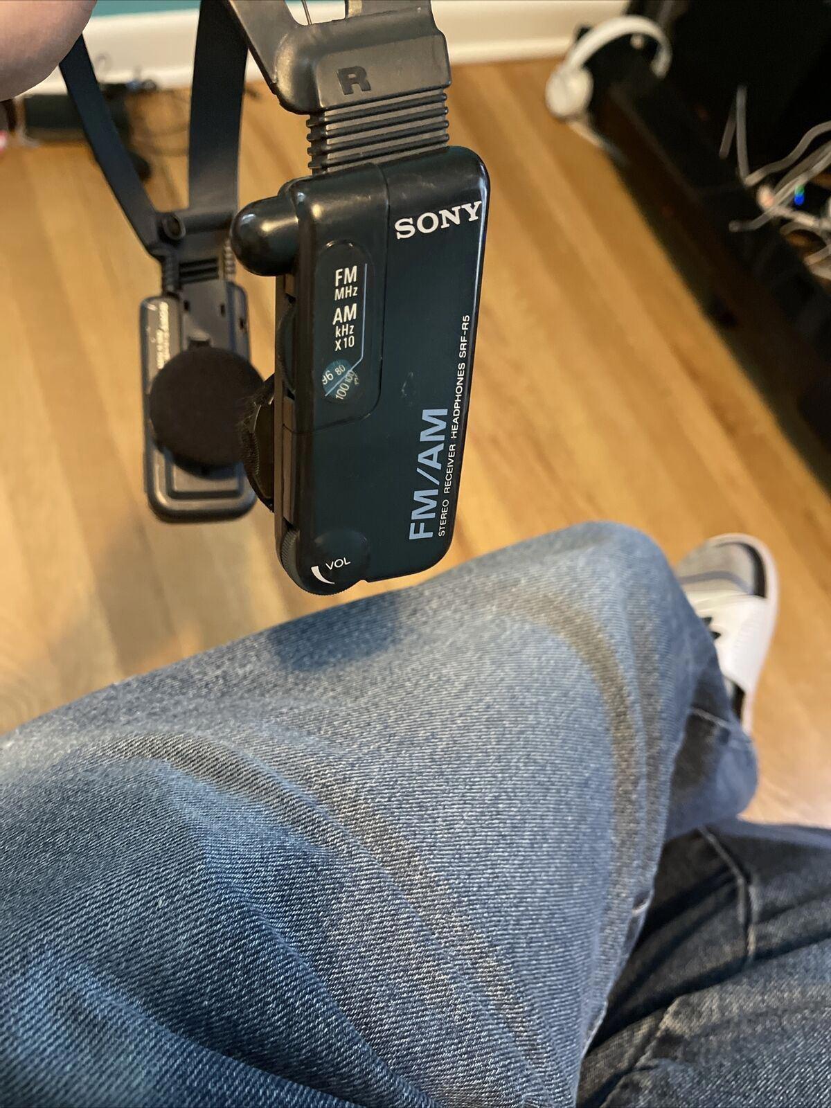 Vintage Sony SRF-R5 Stereo Receiver Headphones Works (4)