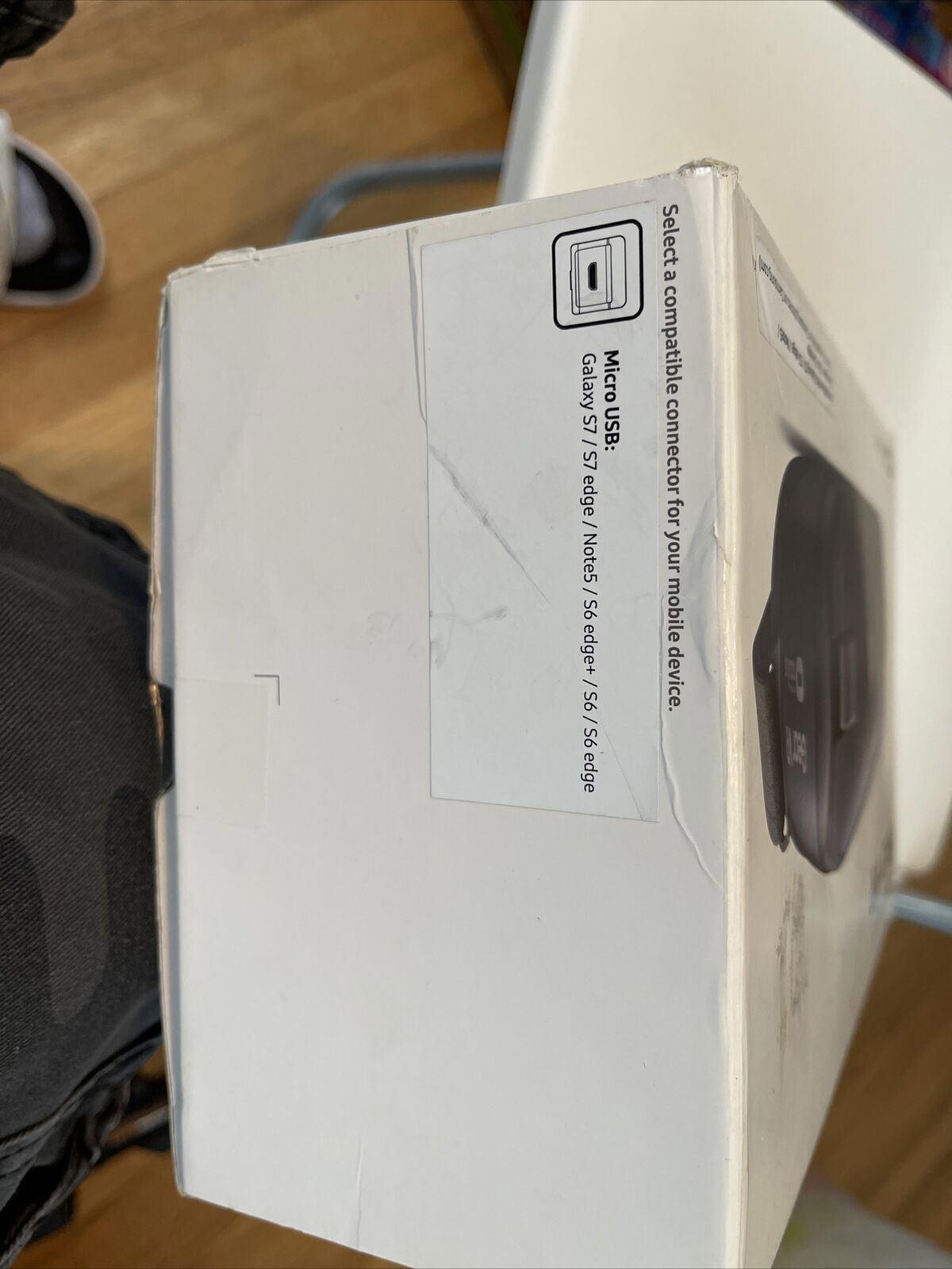 Samsung Gear VR 2 Oculus Virtual Reality Headset (17)
