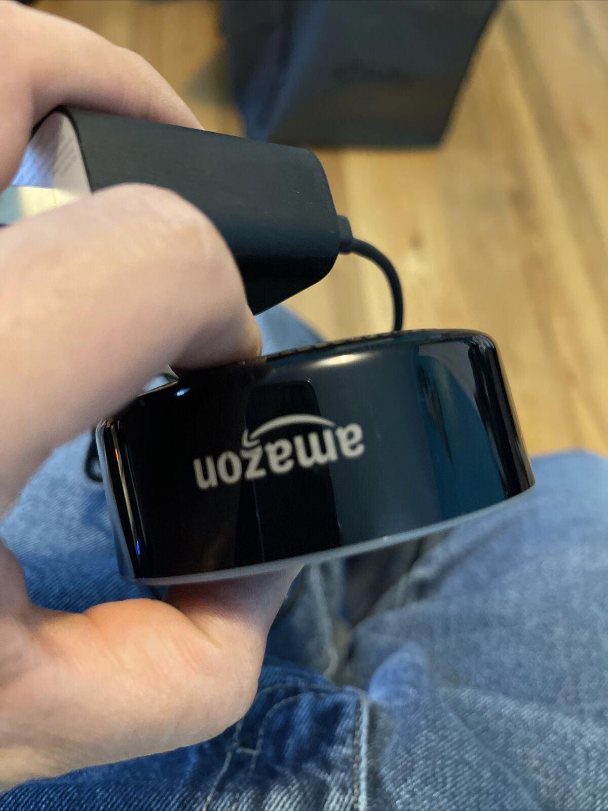 Amazon Echo Dot Model RS03QR 