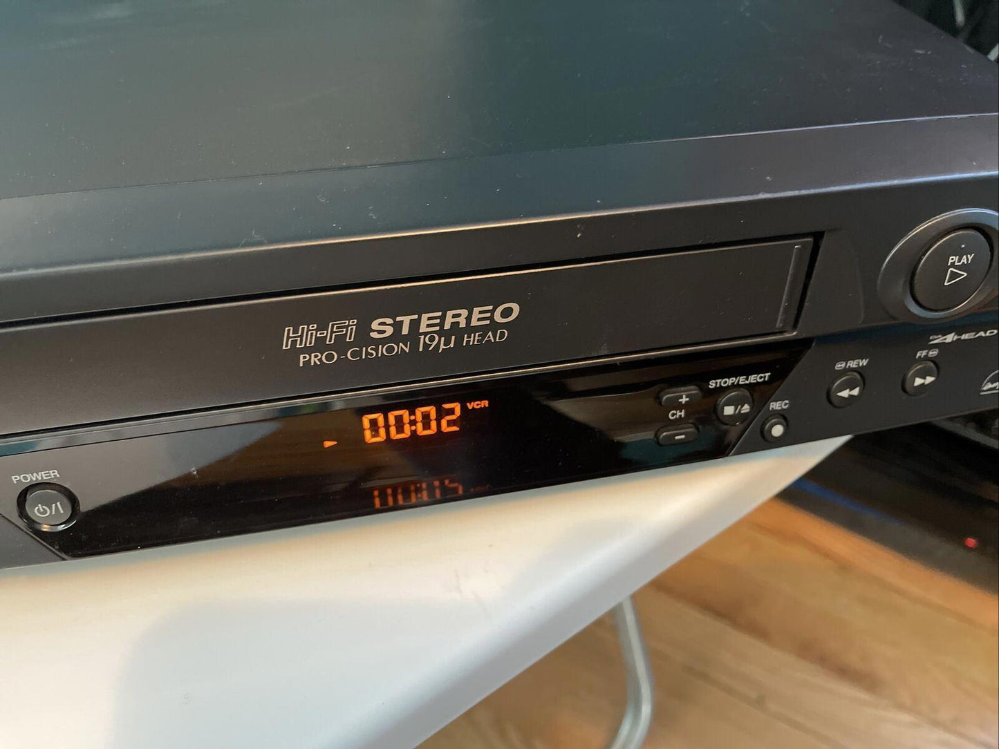 JVC HR-A592U Hi-Fi 4 Head Video Cassette Recorder VHS No Remote Tested