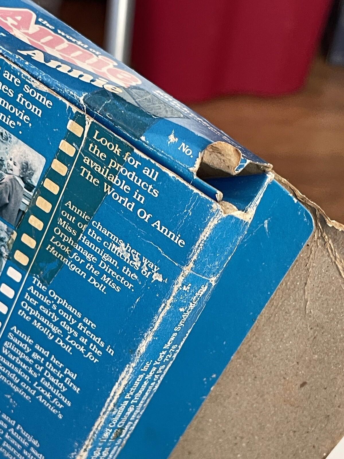 Vintage 1982 The World of Annie Annie kid  6" Doll  Knickerbocker #3856 w box