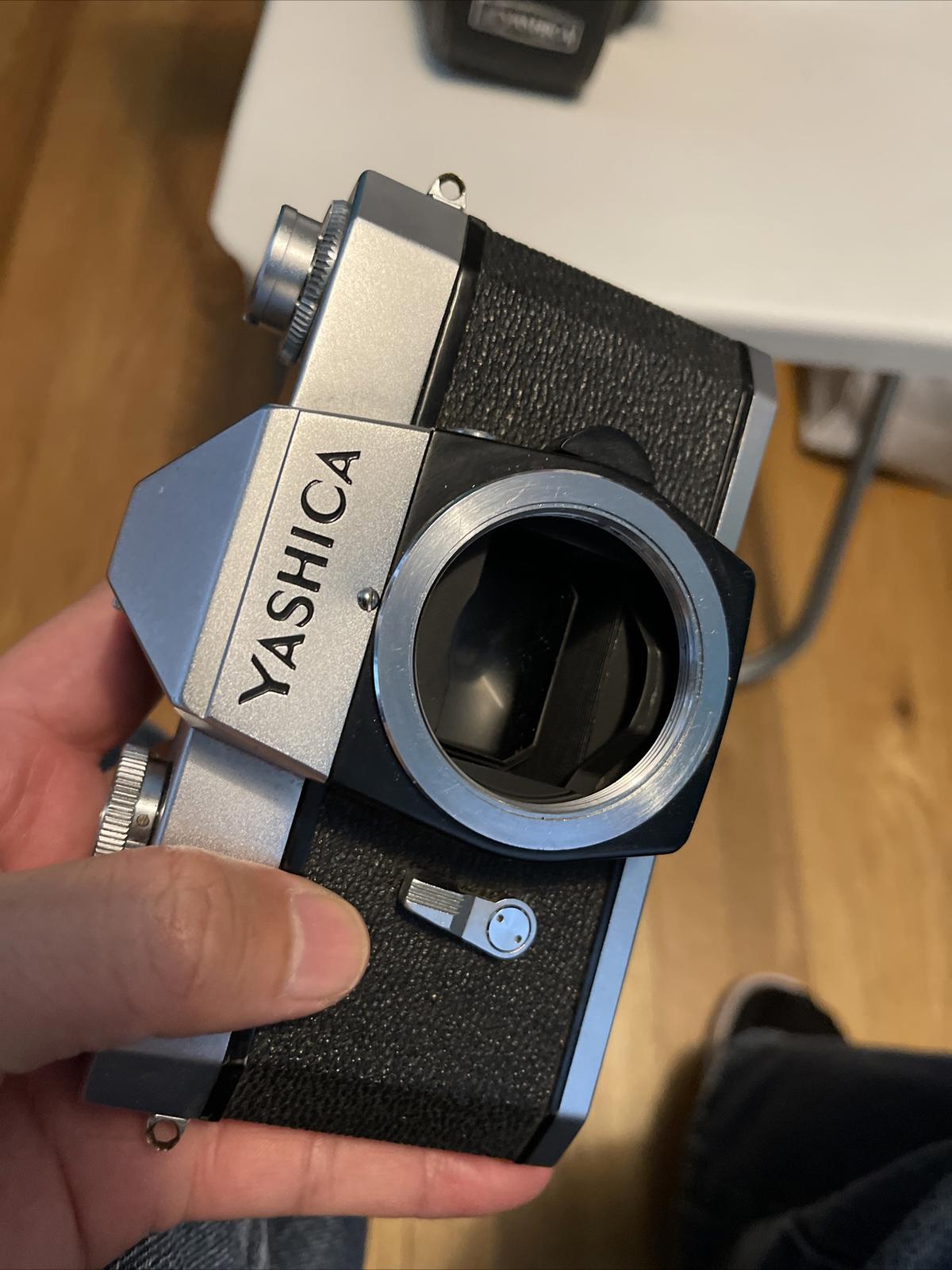 Yashica TL camera , Not Tested (asis) (1)