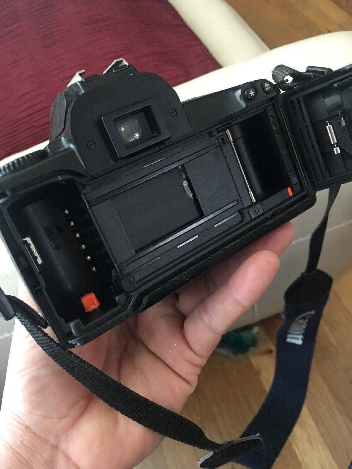 Canon EOS Rebel XS Film Camera 35mm Lens EF 35-80mm f/4 - 5.6  (1)