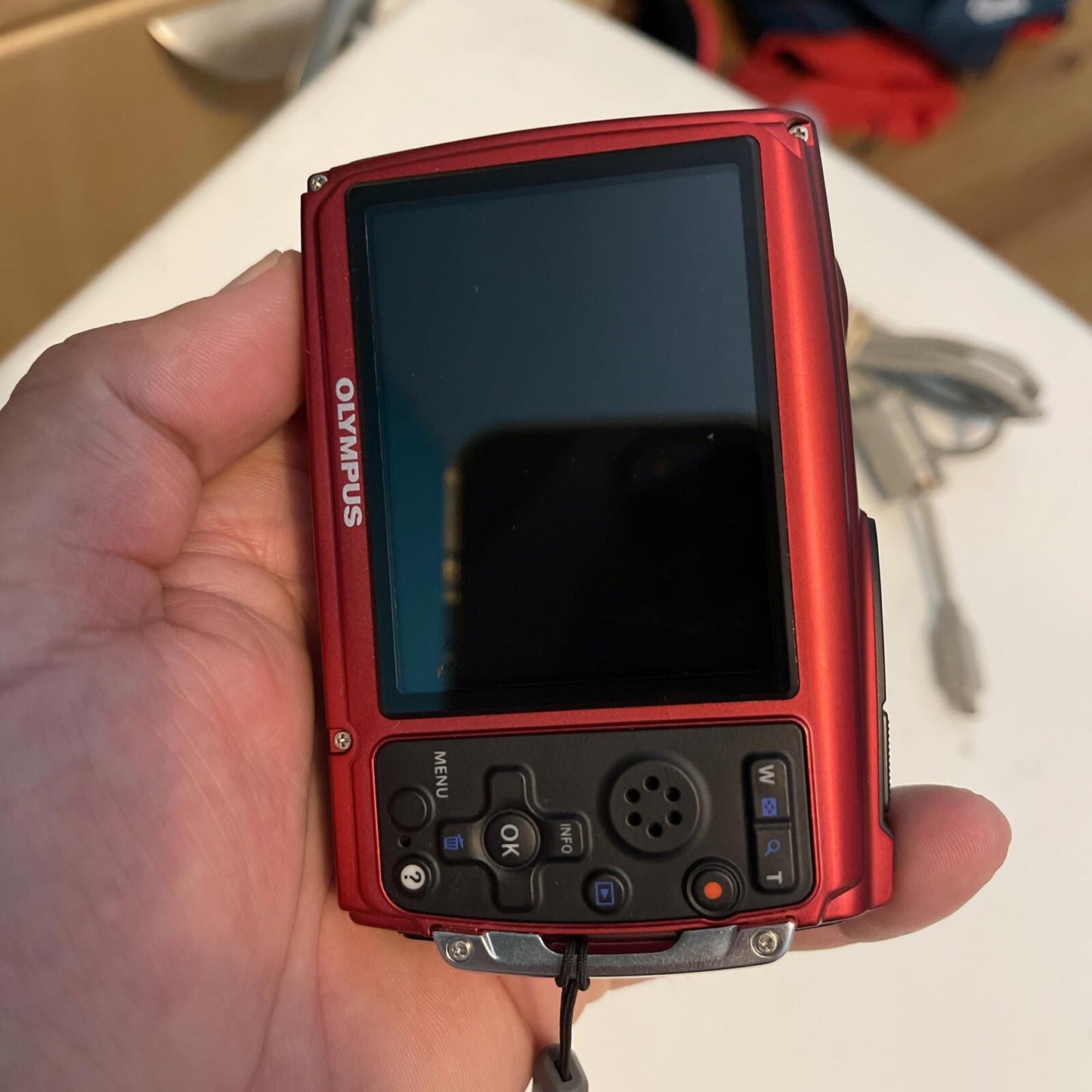 Olympus Stylus Tough 3000 µTough 3000 12.0MP Digital Camera - Red (6)