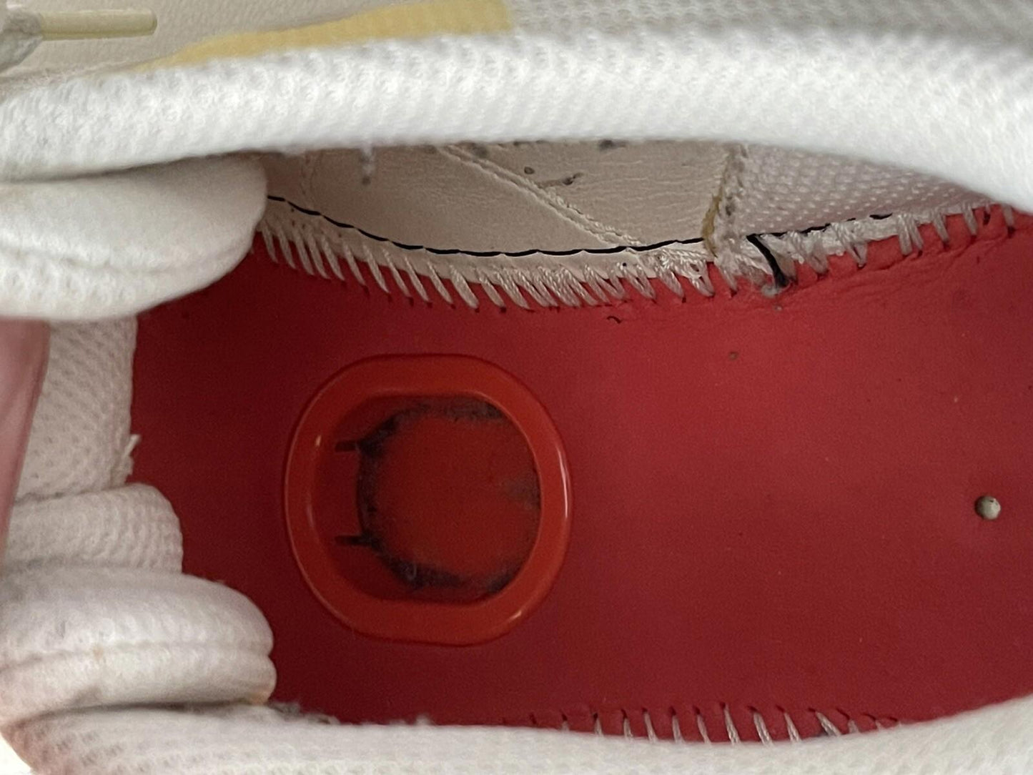 Vintage NIKE Airmax Size 9