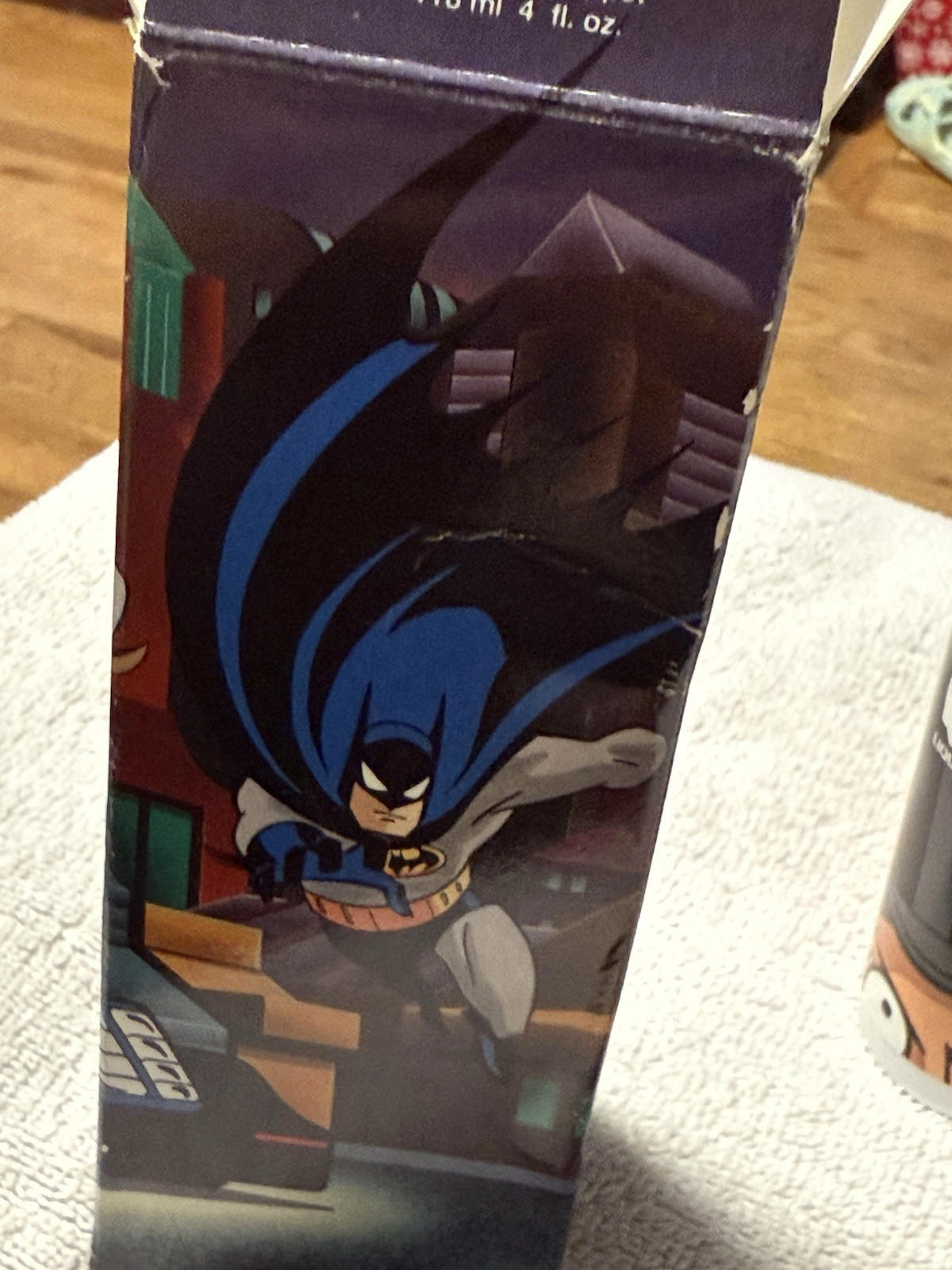 New Vintage 1993 Avon Batman Non Tear Shampoo 4 Fl Oz with Finger Puppet Cap