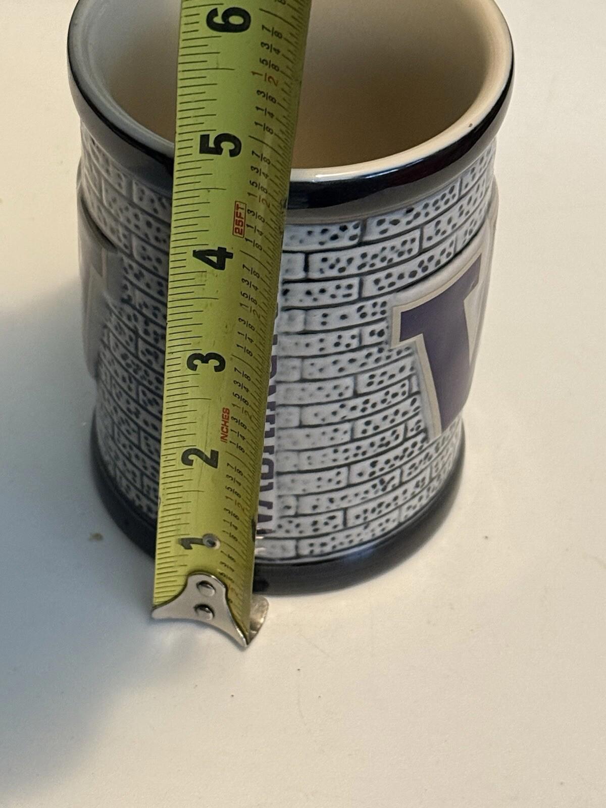 Vintage UW University Of Washington HUSKIES Mug