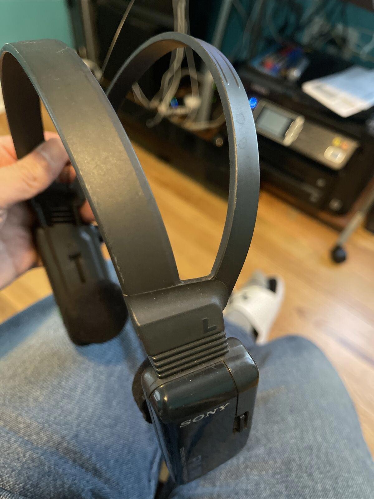 Vintage Sony SRF-R5 Stereo Receiver Headphones Works (4)