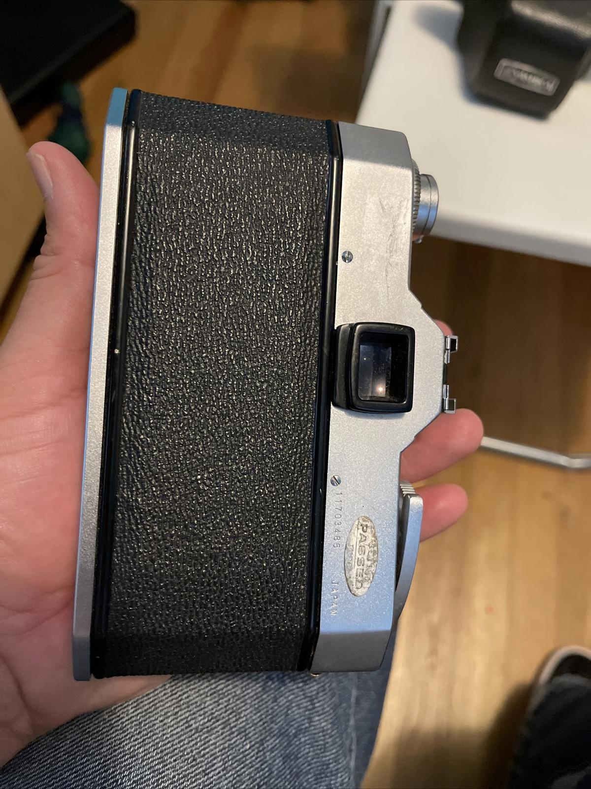 Yashica TL camera , Not Tested (asis) (1)