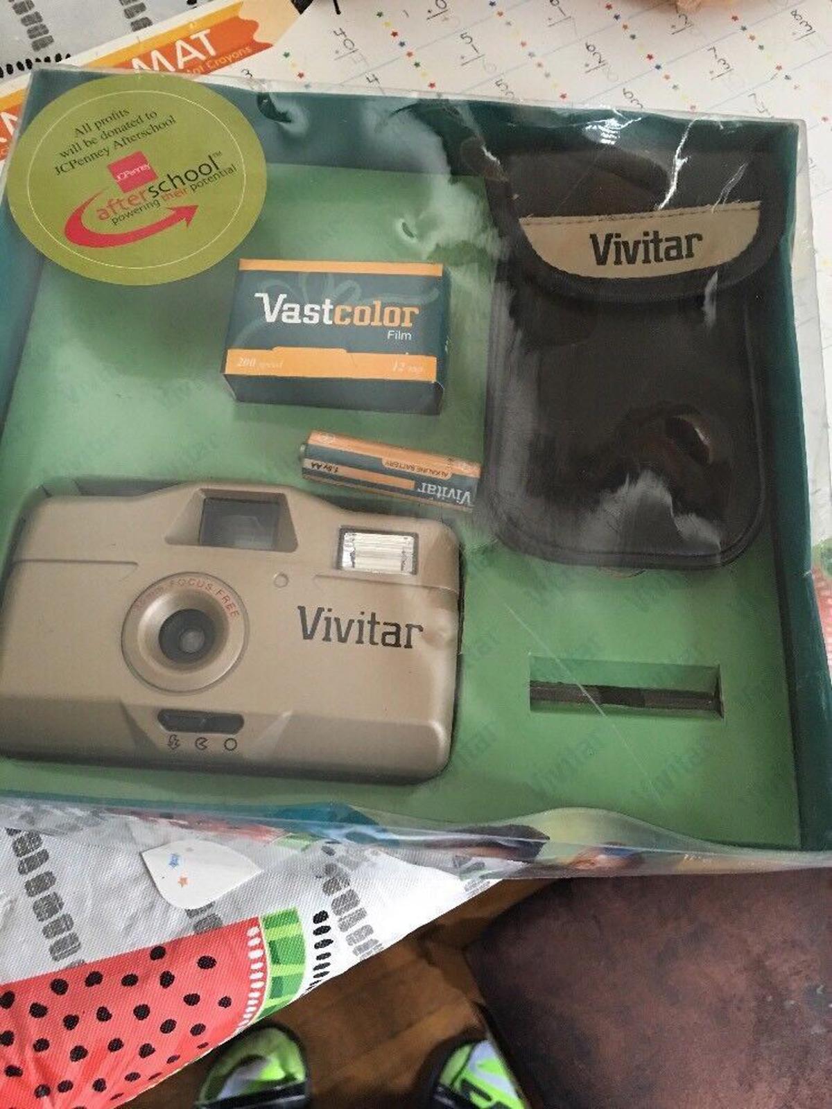 J C Penney Vivitar Camera Set 35mm Film Point & Shoot C10-19 (7)