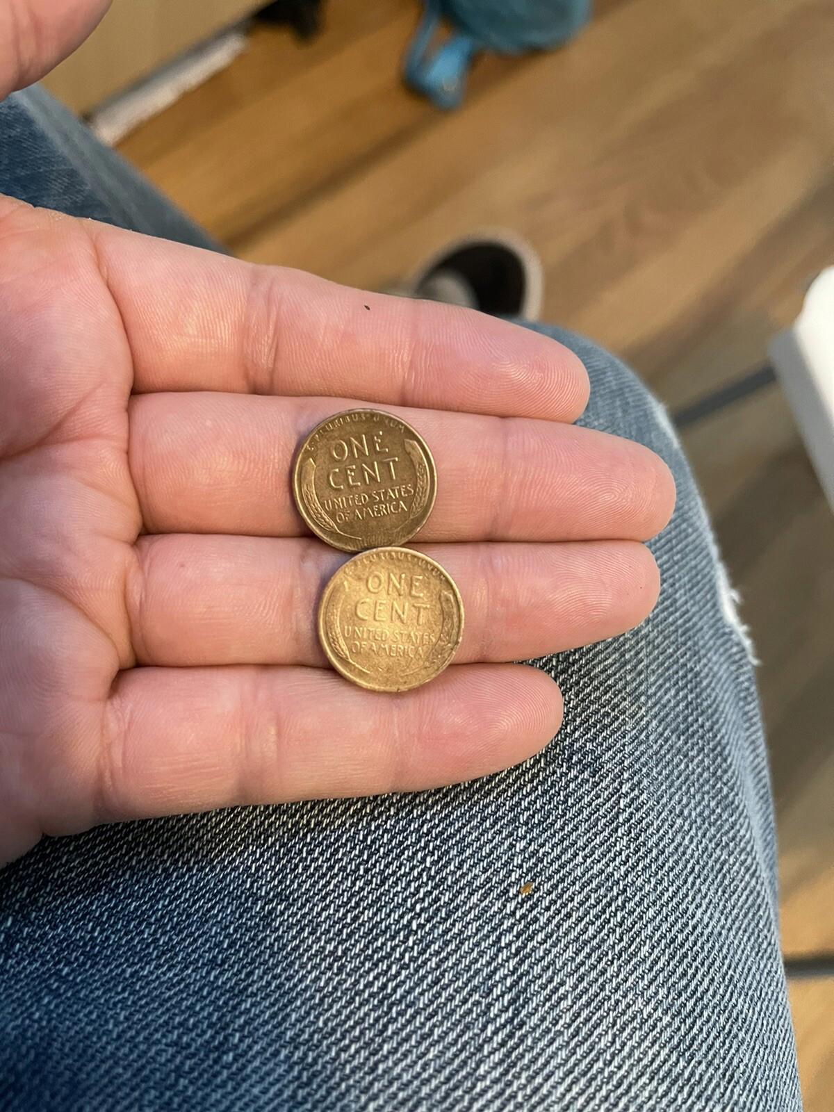 x2 one cent penny’s  1942 , 1945