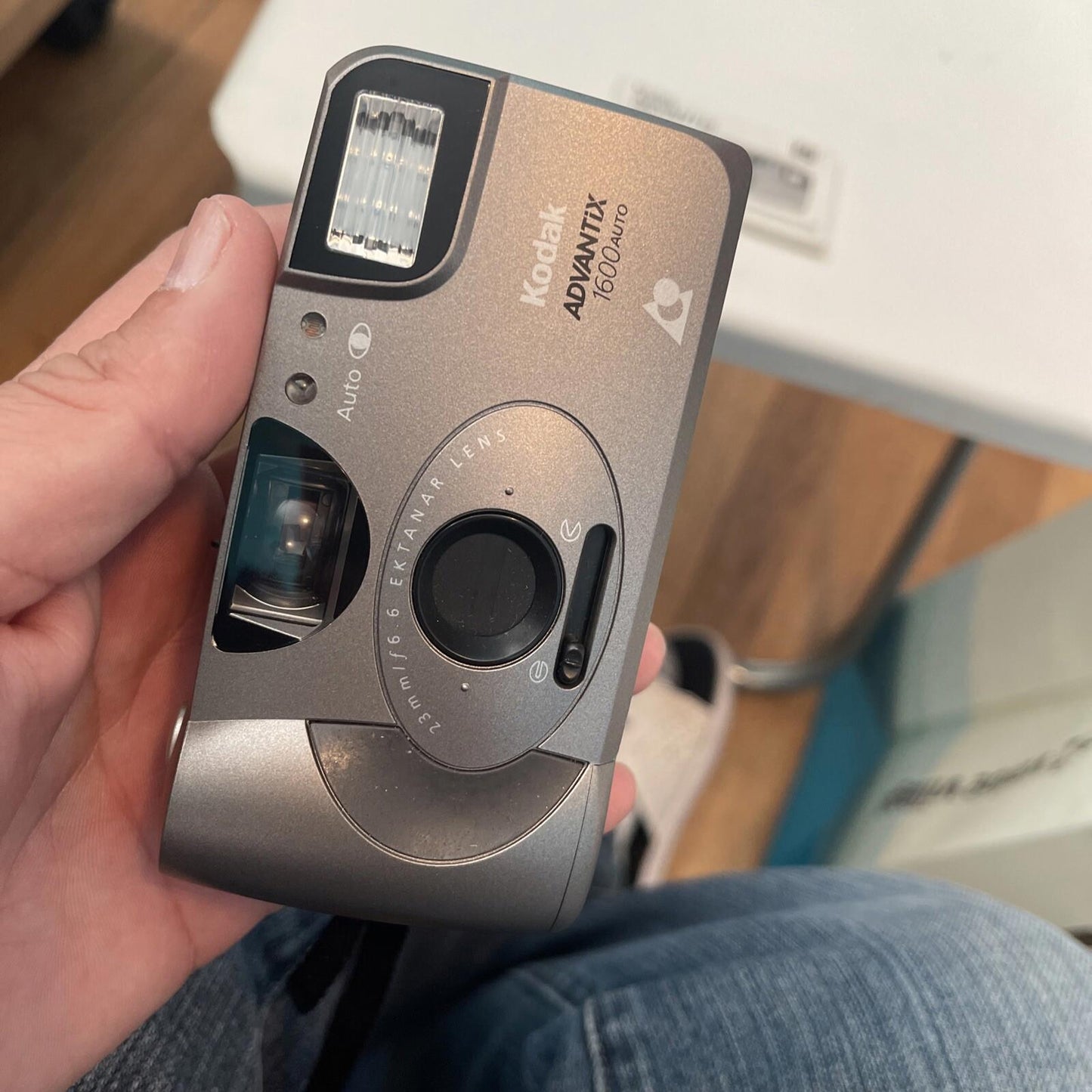 Kodak Advantix 1600 Auto APS Point & Shoot Film Camera Untested (4)