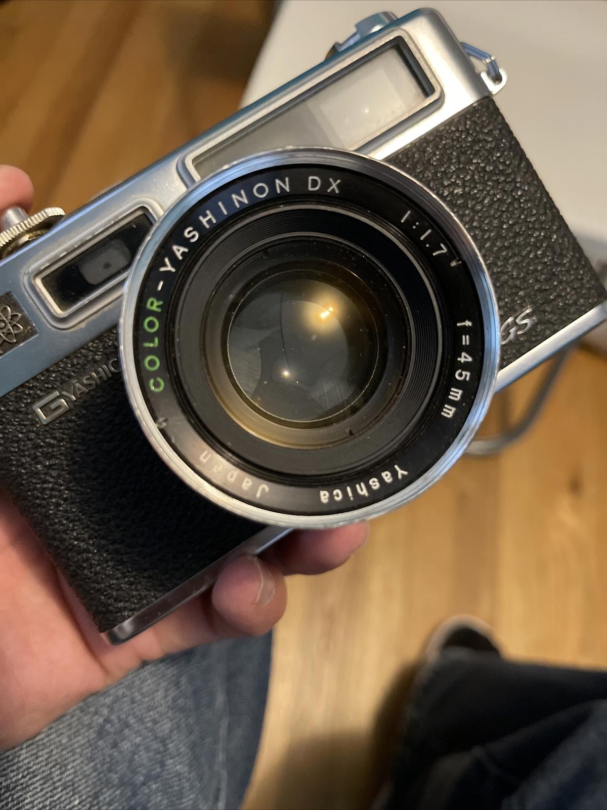 Yashica Electro 35 GSN Rangefinder Film Camera 45mm f/1.7 Japan  Untested (1)