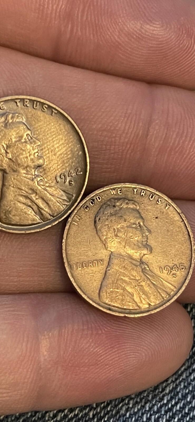 x2 one cent penny’s  1942 , 1945