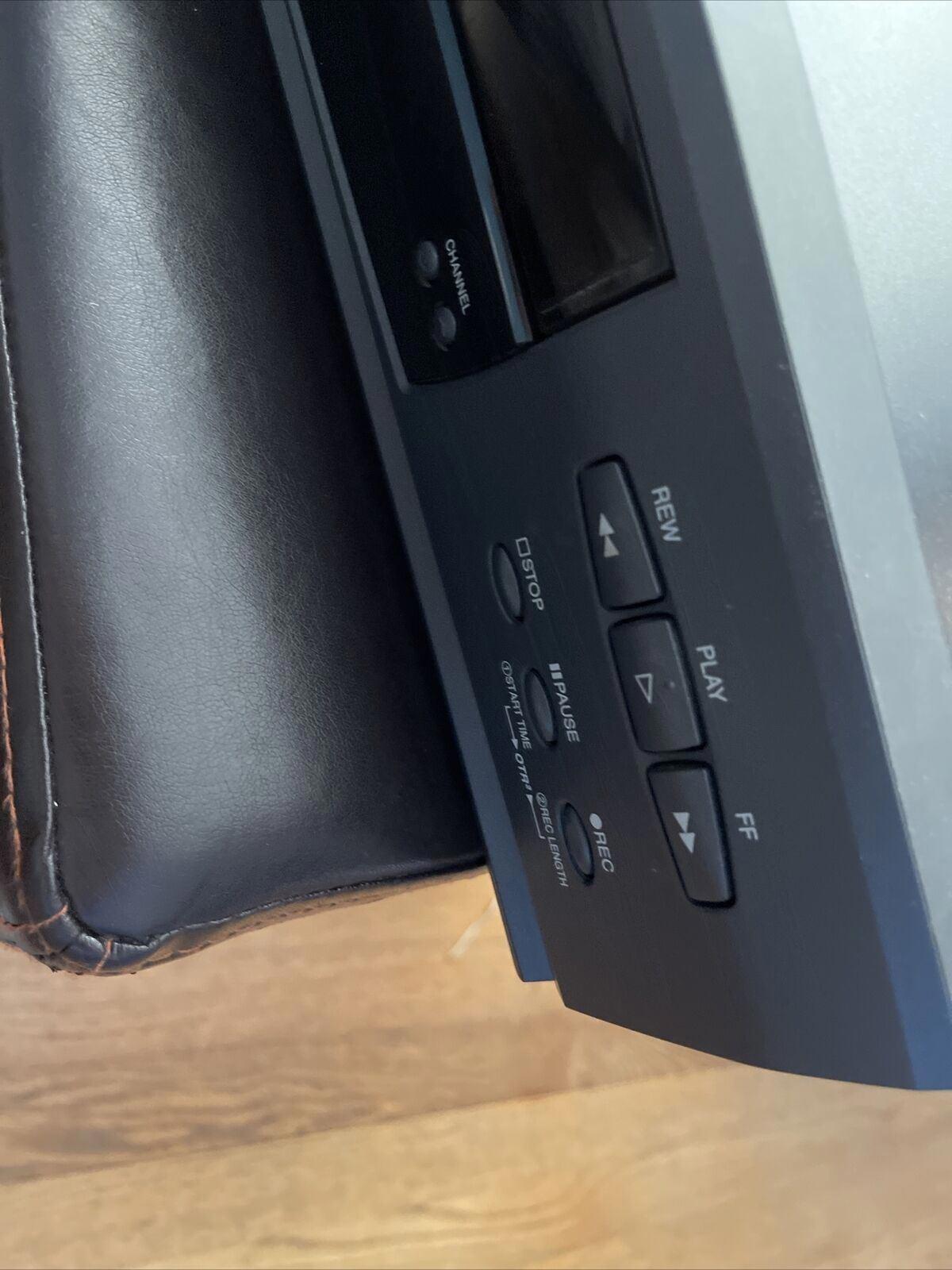 mitsubishi vintage vcr model HS-U577