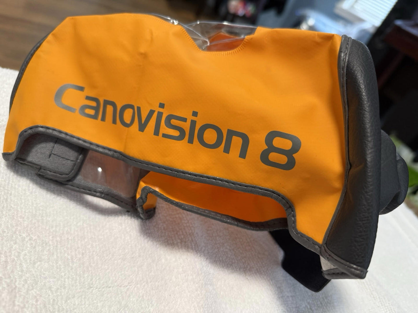 Canon Canovision 8 Rain Shield  RS-E400 Vintage