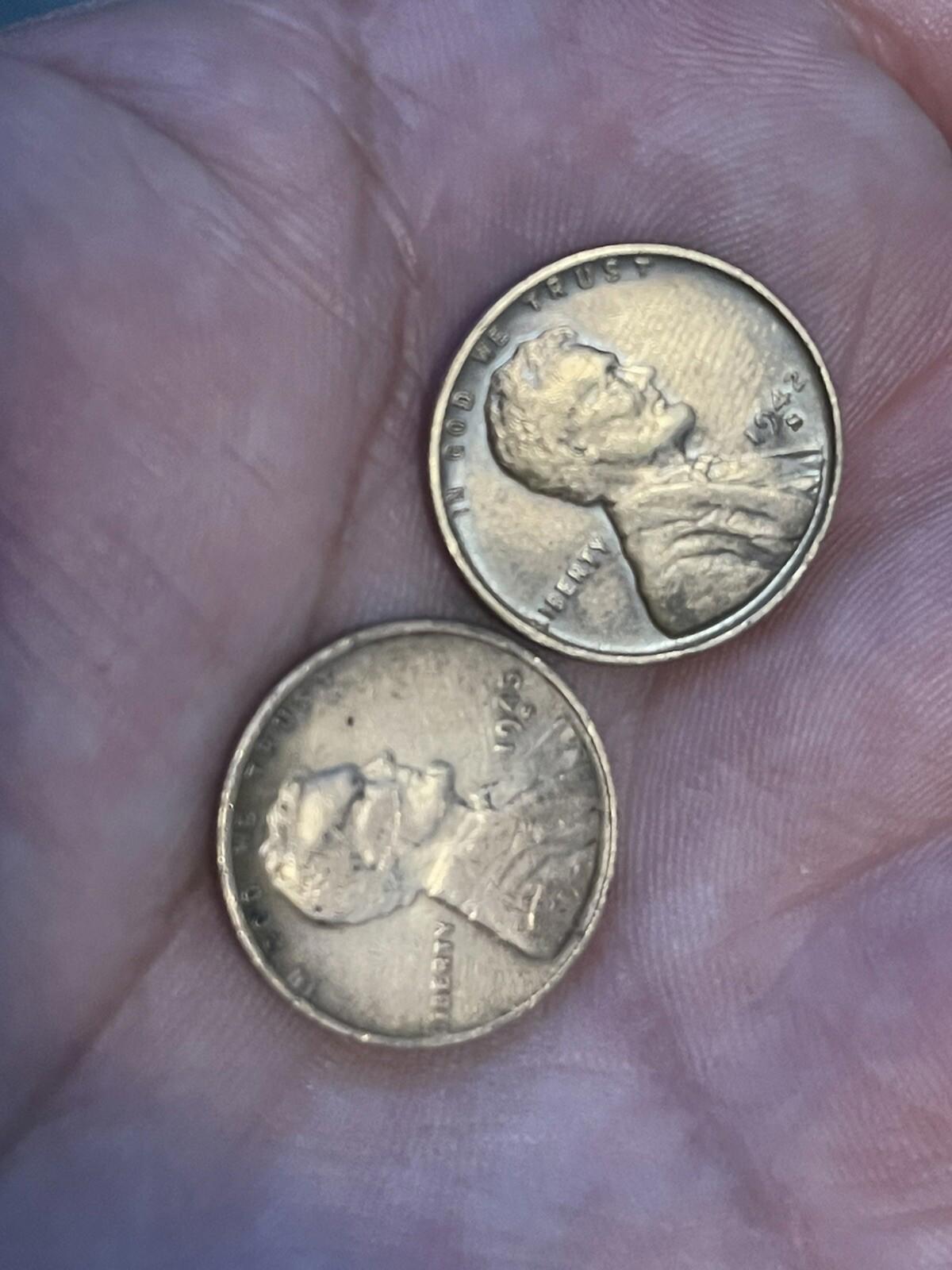 x2 one cent penny’s  1942 , 1945