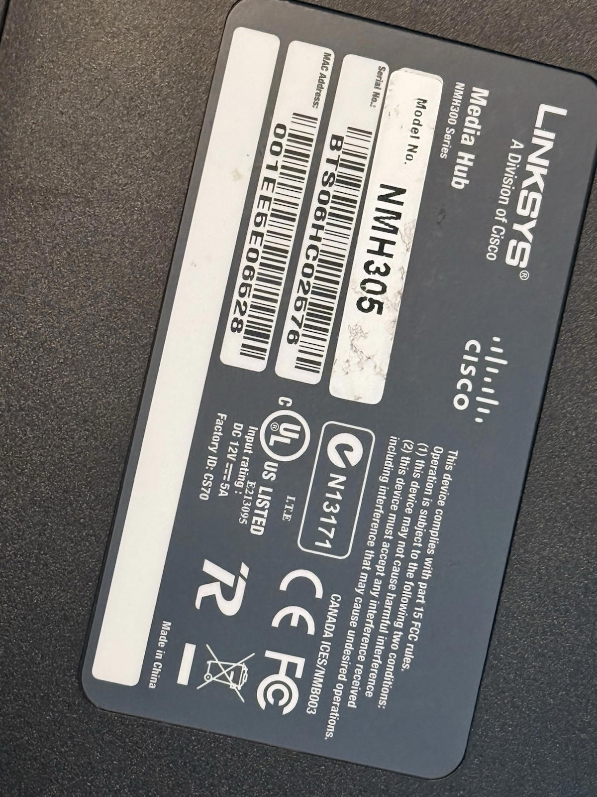 LinkSys Media Hub NMH 305, , Works , No Hard Drives