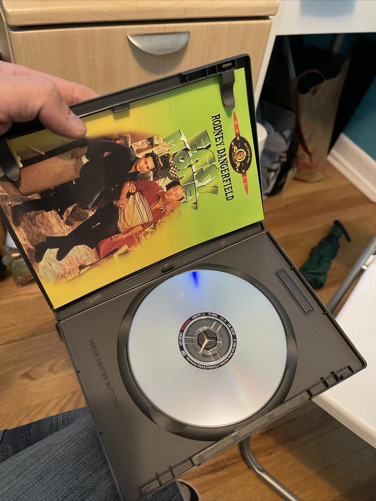 Easy Money [DVD] Good.       (23)