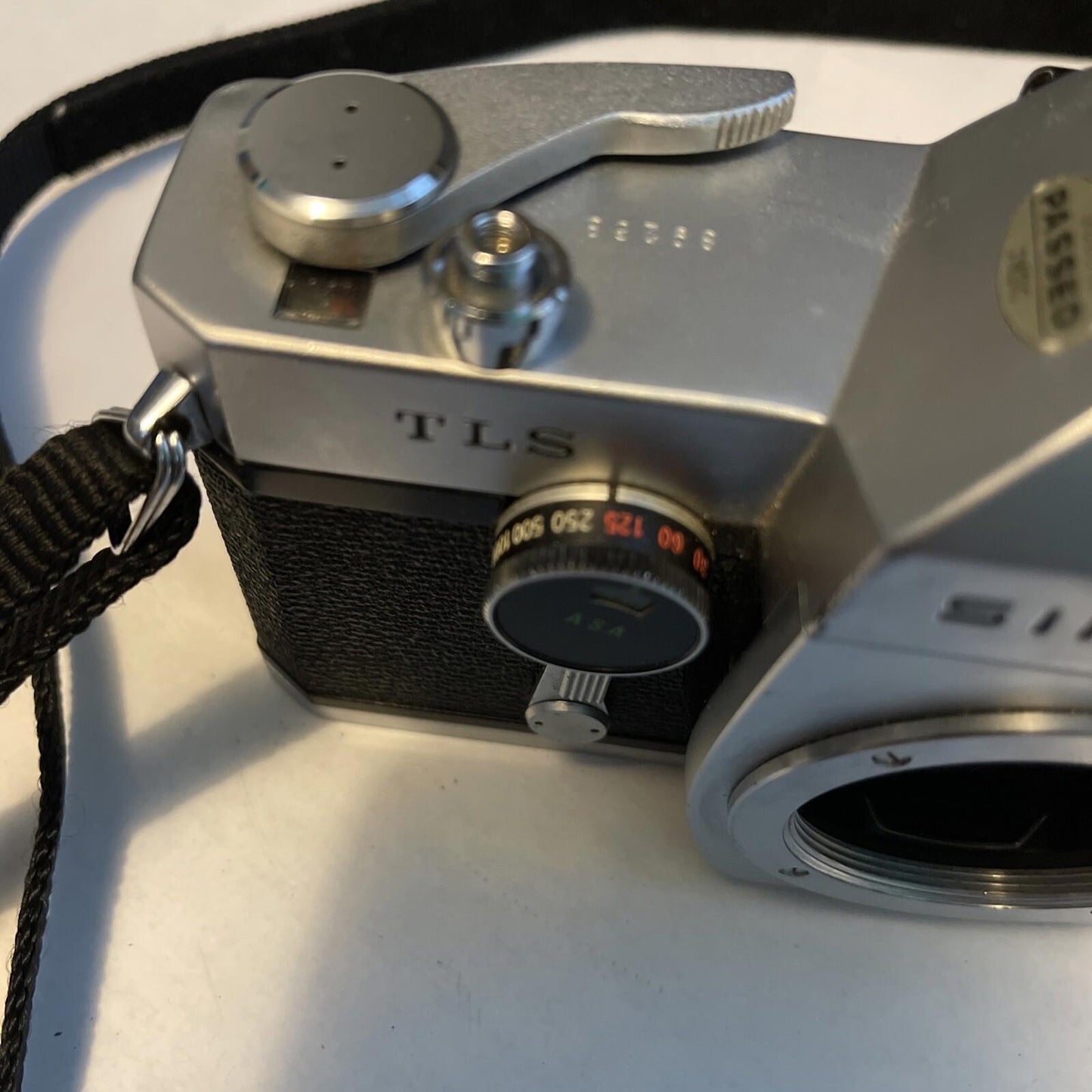 Vintage Ricoh Singlex TLS Camera Body Only , Untested (1)