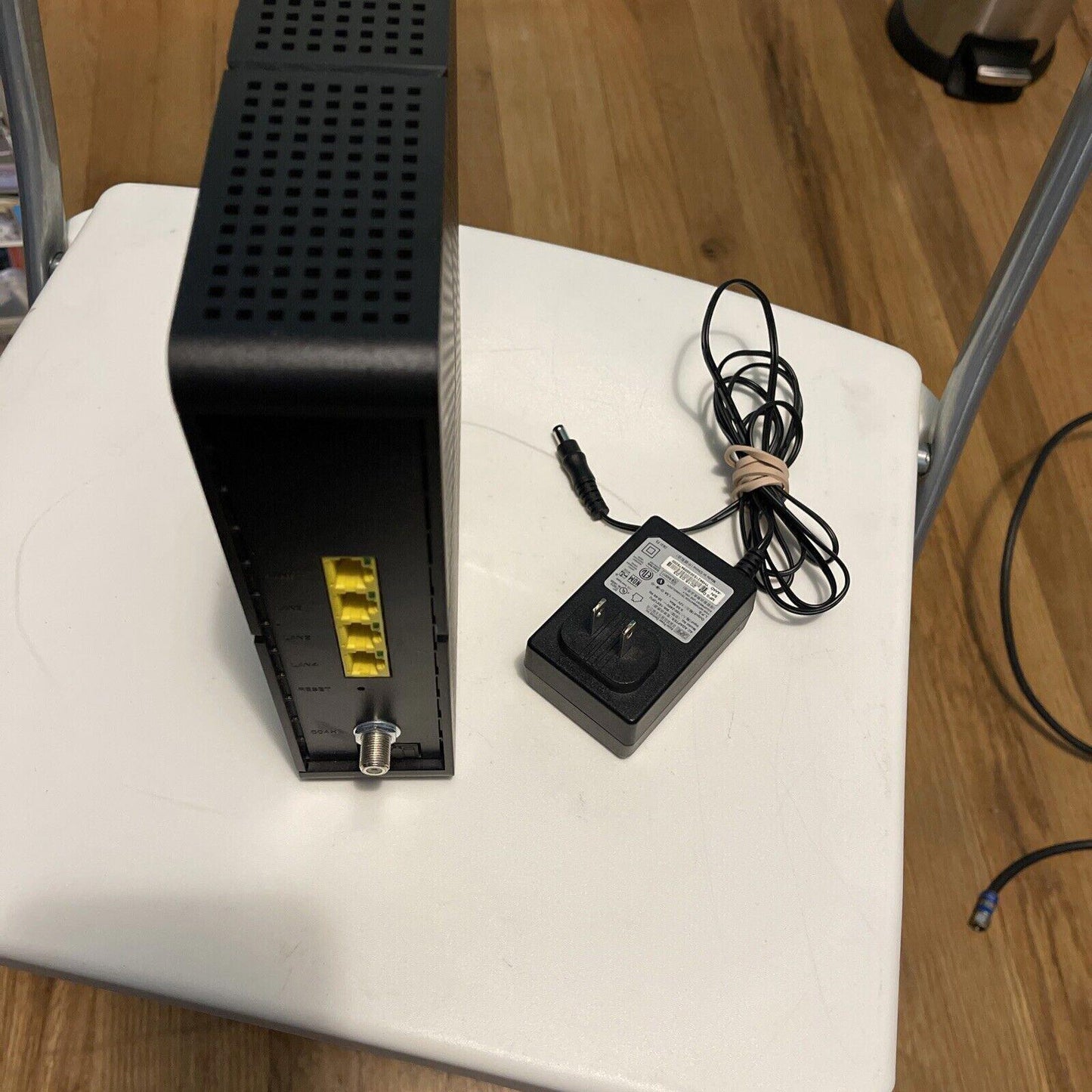 Zoom AC1900 DOCSIS 3.0 Cable Modem/Router with wireless 3T3R. Model #5363 (12)