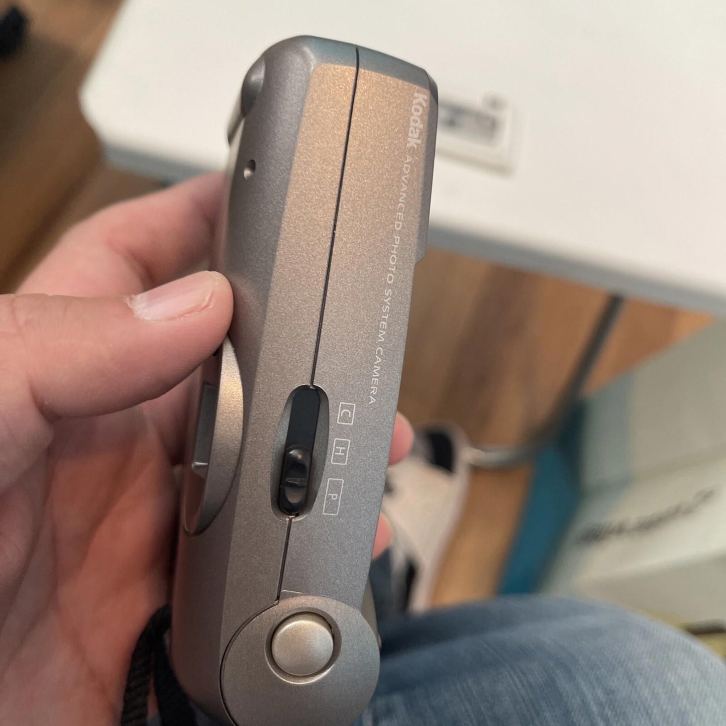 Kodak Advantix 1600 Auto APS Point & Shoot Film Camera Untested (4)