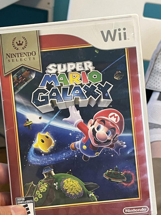 GameStop Case Nintendo Wii SUPER MARIO GALAXY Game With Case No Manual