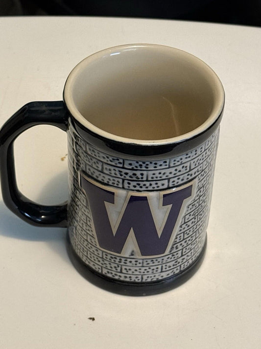Vintage UW University Of Washington HUSKIES Mug