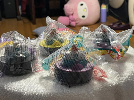 Vintage McDonald's Happy Meal Toys Lot Of 4 Assorted Sealed 1996