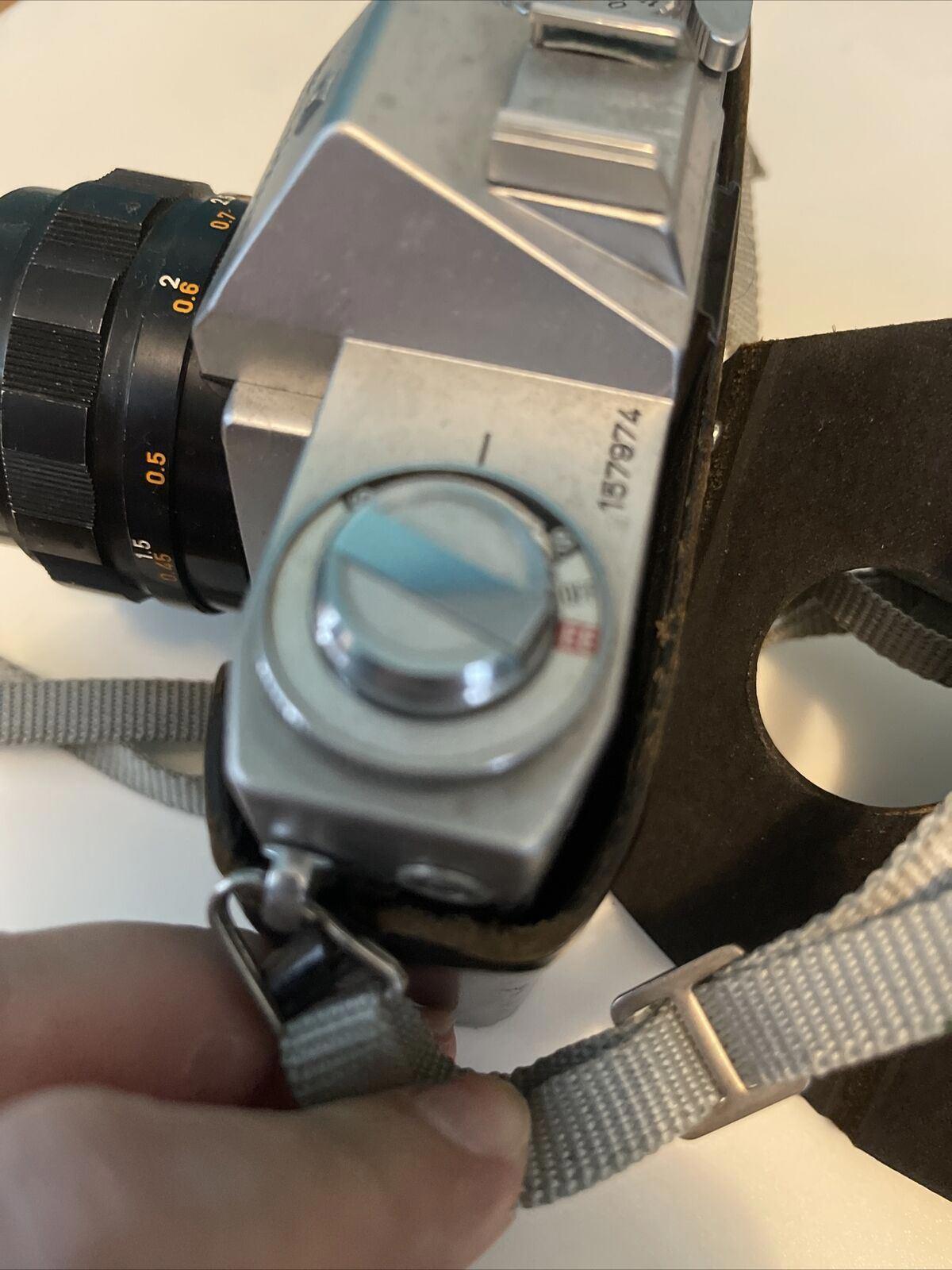 Bell and Howell Auto 35/Reflex with Canon EX 50mm f1.8 Lens (17)